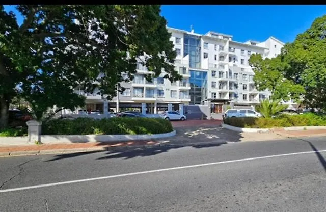 Cozy Rondebosch Apartment